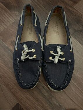 Sperry Navy Canvas Boat Shoes with Cream Laces